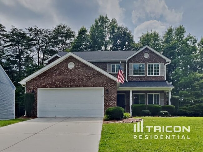 property at 306 Walnut Crossing Dr