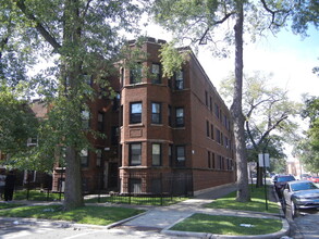 8000 S Justine St in Chicago, IL - Building Photo - Building Photo