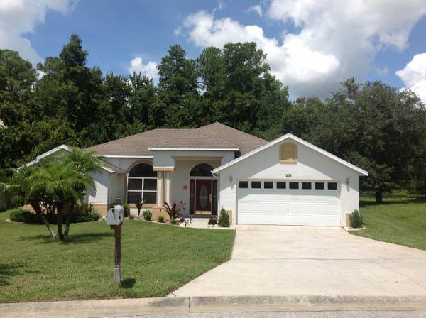 property at 231 Shady Oak Loop