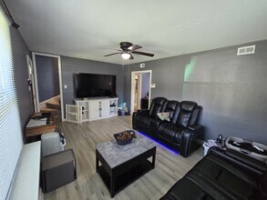 7710 Gloucester Ave in Norfolk, VA - Building Photo - Building Photo