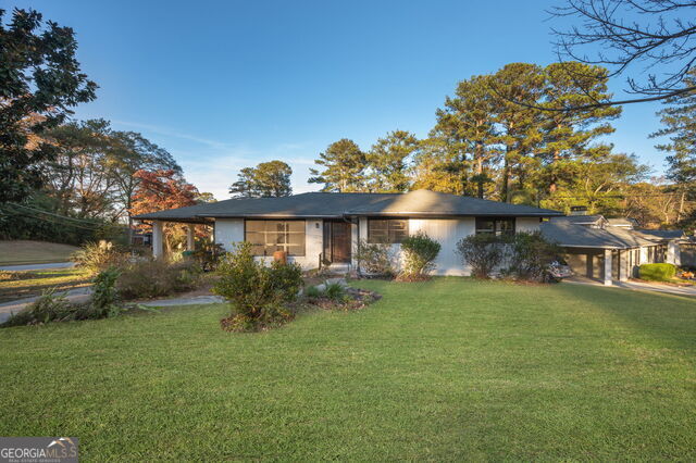 1954 Woodbine Terrace NE in Atlanta, GA - Building Photo