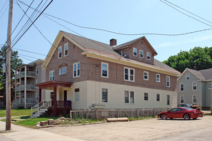 296 Woodford St Apartments