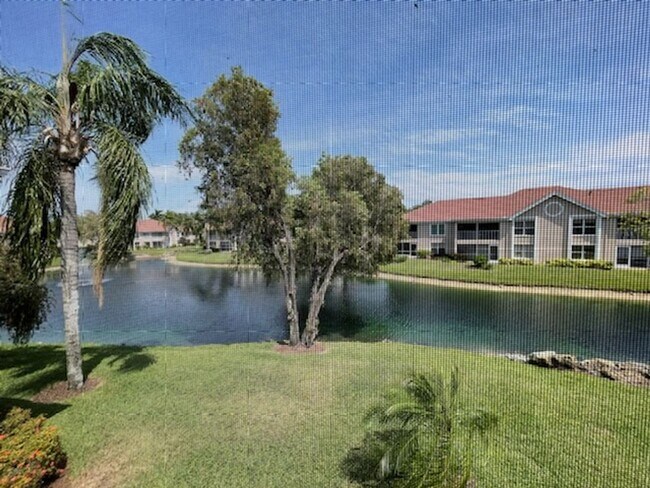 property at 9836 Luna Cir