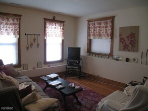 1817 N Clybourn Ave-Unit -# 2 in Chicago, IL - Building Photo - Building Photo