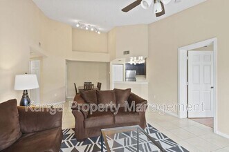 4159 N Haverhill Rd in West Palm Beach, FL - Foto de edificio - Building Photo