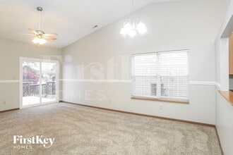 540 Buffalo Run Dr in Indianapolis, IN - Building Photo - Building Photo