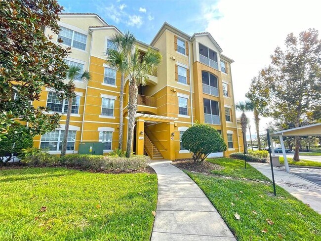 3338 Robert Trent Jones Dr-Unit -310 in Orlando, FL - Foto de edificio - Building Photo