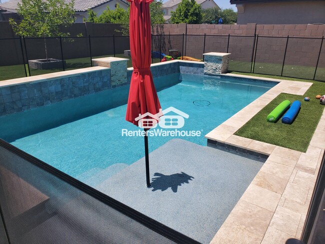 property at 20283 E Domingo Rd