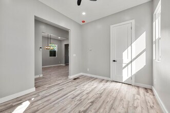 726 Windsor St SW in Atlanta, GA - Building Photo - Building Photo