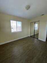 3988 Denker Ave, Unit Denker in Los Angeles, CA - Foto de edificio - Building Photo