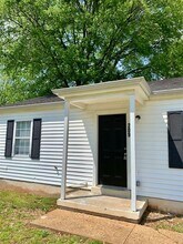 209 Burch Rd in Clarksville, TN - Building Photo - Building Photo