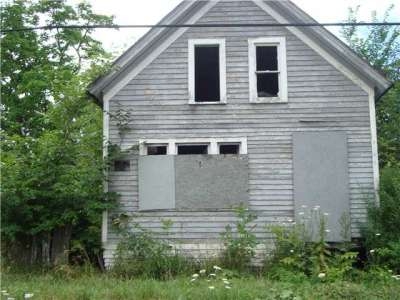 160 Loepere St in Buffalo, NY - Building Photo