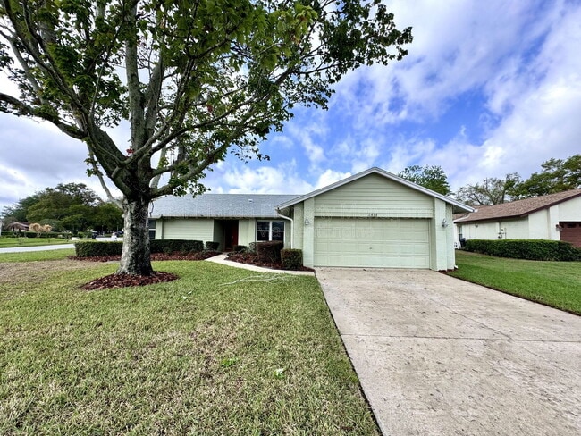 property at 4818 Breezy Palms Ct