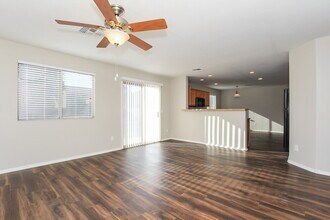 4738 N 111th Ln in Phoenix, AZ - Building Photo - Building Photo