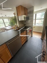 197 Sidney St, Unit 1 in Cambridge, MA - Building Photo - Building Photo