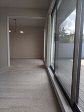 7930 SE 34th St in Mercer Island, WA - Building Photo - Building Photo