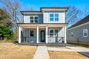 726 Windsor St SW in Atlanta, GA - Building Photo