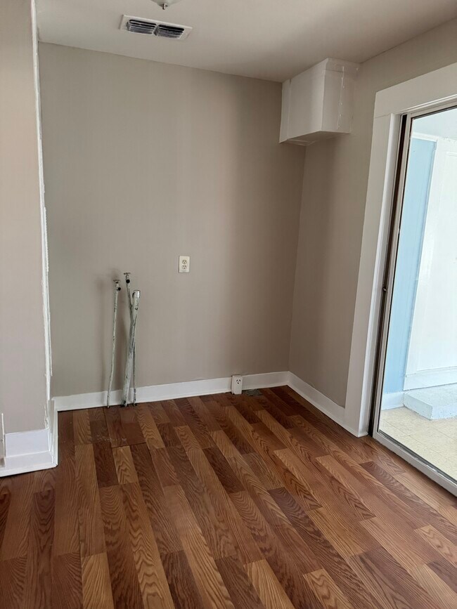 2004 N Palace Ave in Tyler, TX - Building Photo - Building Photo