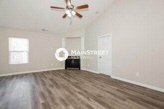 718 Aberdeen Glen Pl in Charlotte, NC - Building Photo - Building Photo