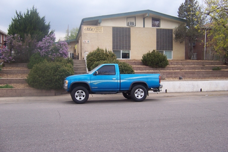 1679 Joliet St in Aurora, CO - Building Photo