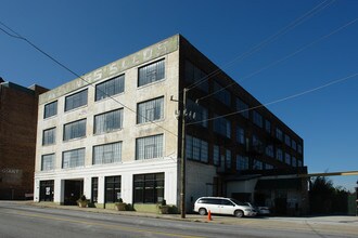 Hasting's Seed Factory in Atlanta, GA - Foto de edificio - Building Photo