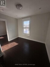 196 Robert St in Toronto, ON - Building Photo - Building Photo