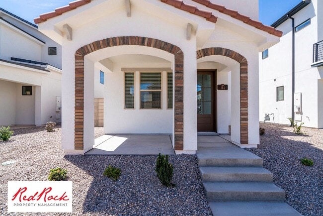 property at 746 W Slate Ln