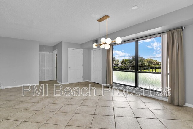 property at 1040 Homewood Blvd