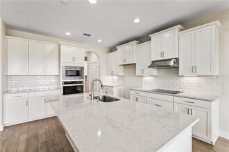 8887 Sonoma Coast Dr in Winter Garden, FL - Building Photo - Building Photo