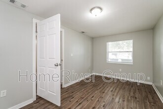 3011 Star St in Tampa, FL - Foto de edificio - Building Photo