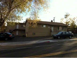 1190 Brinkby Ave in Reno, NV - Foto de edificio