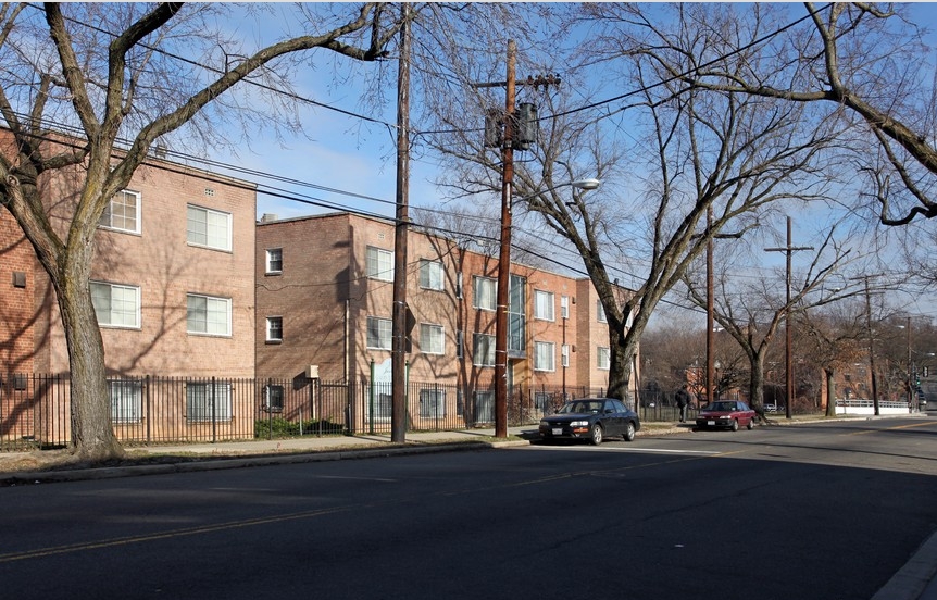 Garden Apartments in Washington, DC - Building Photo