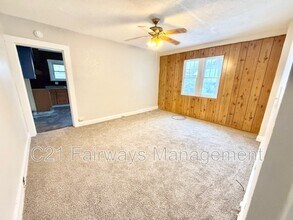 866 Vankirk St in Clairton, PA - Building Photo - Building Photo