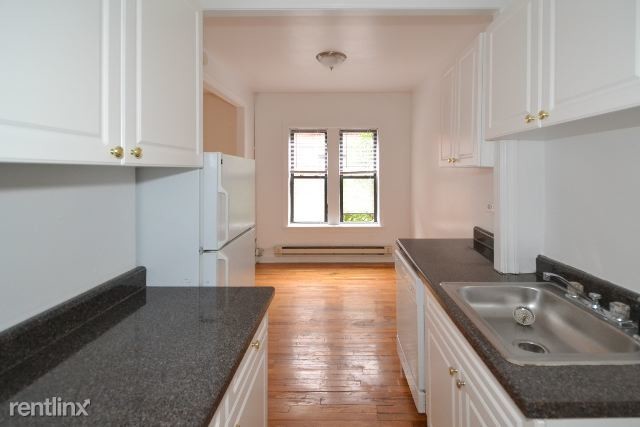 3829 N Fremont St-Unit -Unit 2W in Chicago, IL - Building Photo - Building Photo
