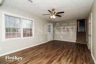 1570 Sprayberry Dr in Marietta, GA - Building Photo - Building Photo