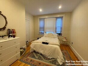 69 Babcock St, Unit 6 in Brookline, MA - Building Photo - Building Photo