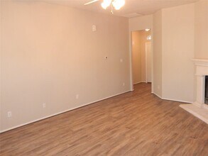 272 Mesa Ct in Conroe, TX - Building Photo - Building Photo