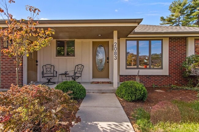 2083 W 425 N in Kokomo, IN - Foto de edificio - Building Photo