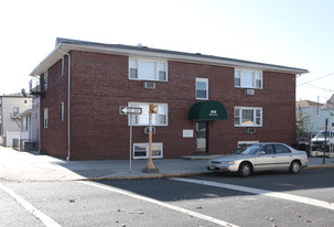 552 3rd Ave Apartments