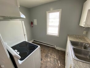 4 N Butler Ave in Indianapolis, IN - Building Photo - Building Photo