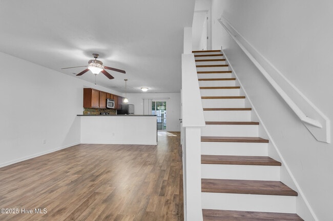 308 Glen Cannon Drive in Jacksonville, NC - Building Photo - Building Photo