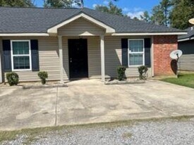 45129 Durbin Rd in Hammond, LA - Building Photo