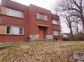 1927 W North Bend Rd, Unit 2