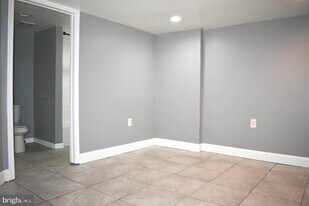 7235 Haverford Ave in Philadelphia, PA - Building Photo