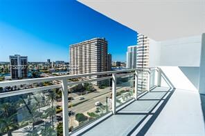 2030 S Ocean Dr, Unit # 1127 in Hallandale Beach, FL - Foto de edificio - Building Photo