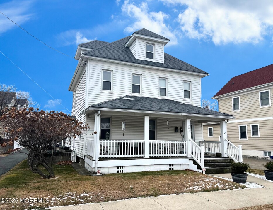 503 McCabe Ave in Bradley Beach, NJ - Building Photo