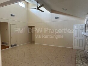 5209 Pensacola Dr in Garland, TX - Building Photo - Building Photo