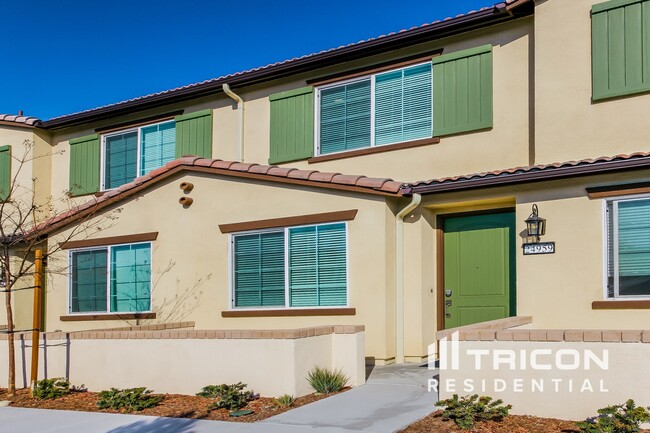 property at 24959 Vermijo Ct