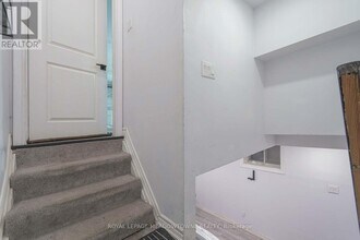 462 Kingsleigh Ct in Milton, ON - Building Photo - Building Photo