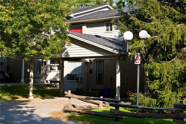 310 Westminster Avenue